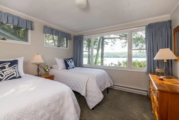 A bedroom with two twin beds in one of the accommodations