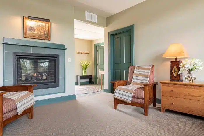 Summit 8's main living space