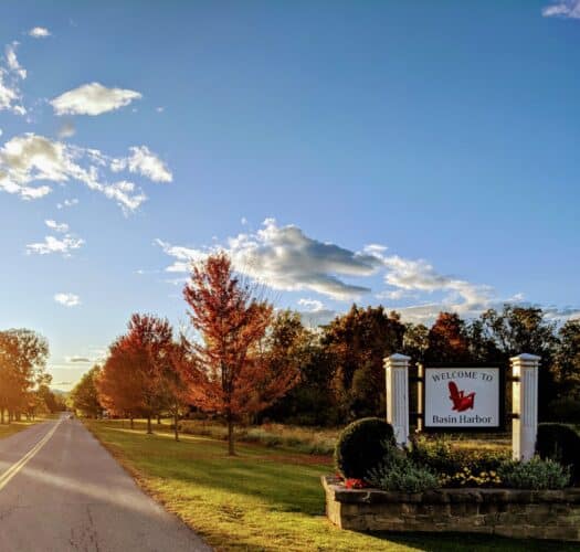 basin harbor welcome sign in the fall
