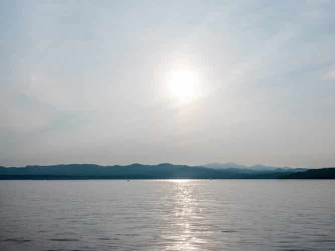 A view of the mountains and lake